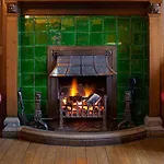 Hotel Cragwood 4*