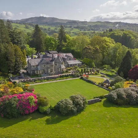 Cragwood Hotel