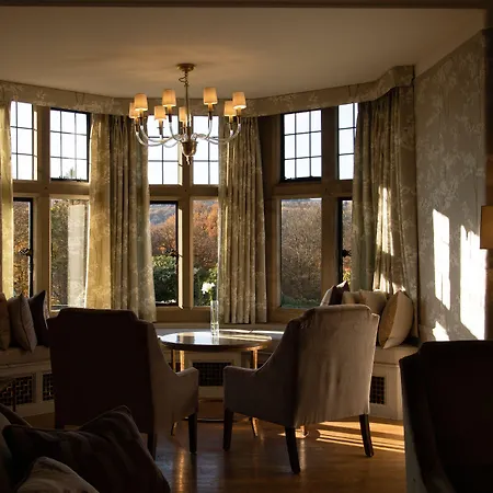Cragwood Hotel 4*