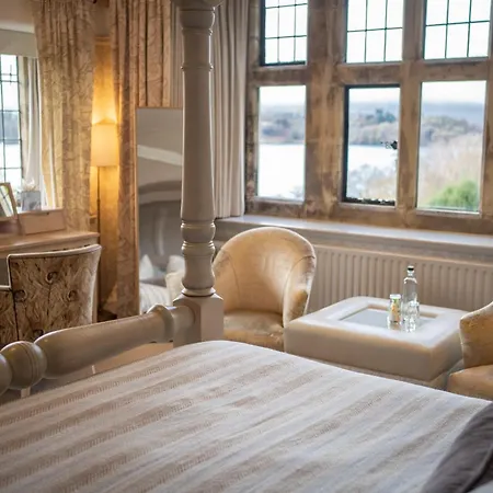 Cragwood Hotel 4*