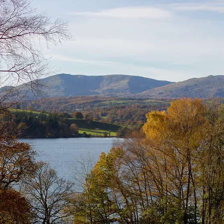 מלון Cragwood 4*