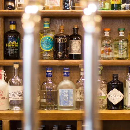 Cragwood 4* ווינדרמר